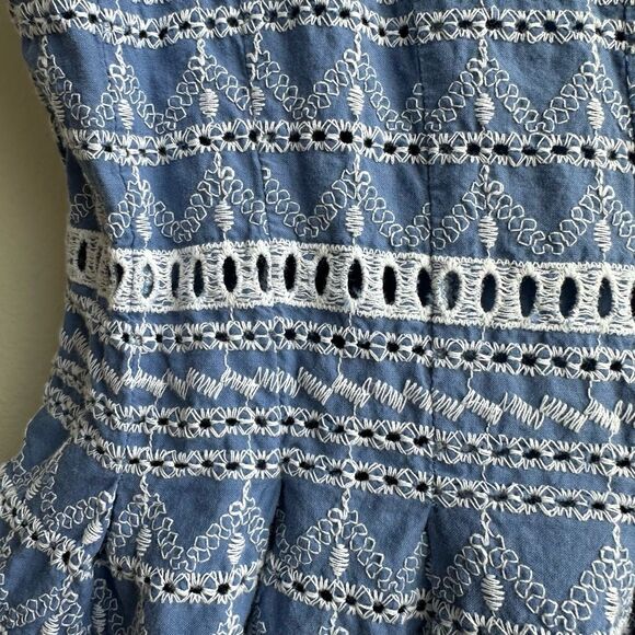 Vince Camuto Blue White Embroidered Tassel Eyelet Summer Resort Size 8 / Medium - Picture 5 of 10